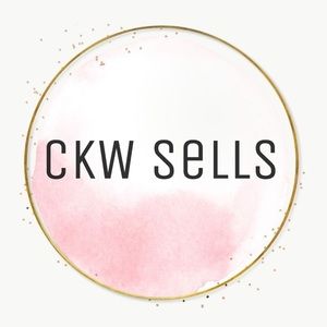 Meet your Posher, Chloe